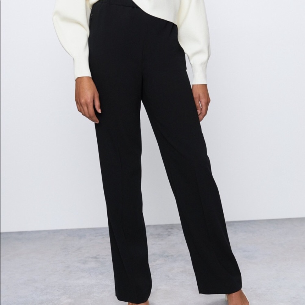 Aritzia Babaton Black High Rise Wide Leg Pant Sz 4